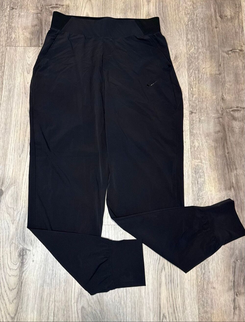 Nike Dri-Fit Womens Bliss Luxe Slim Fit Training Pants Athletic Black Size S